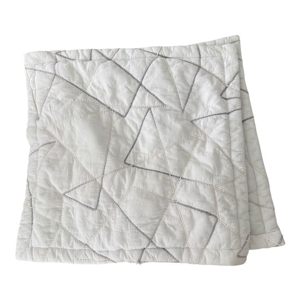 MICHAEL AMINI White Modern Geometric Minimalist Geometric Quilted Pillow Shams